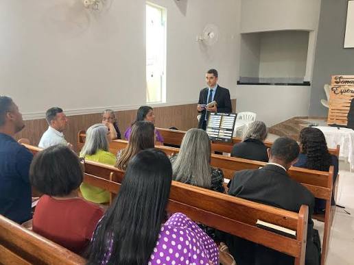 A Igreja Dividida Em Unidades de Ação